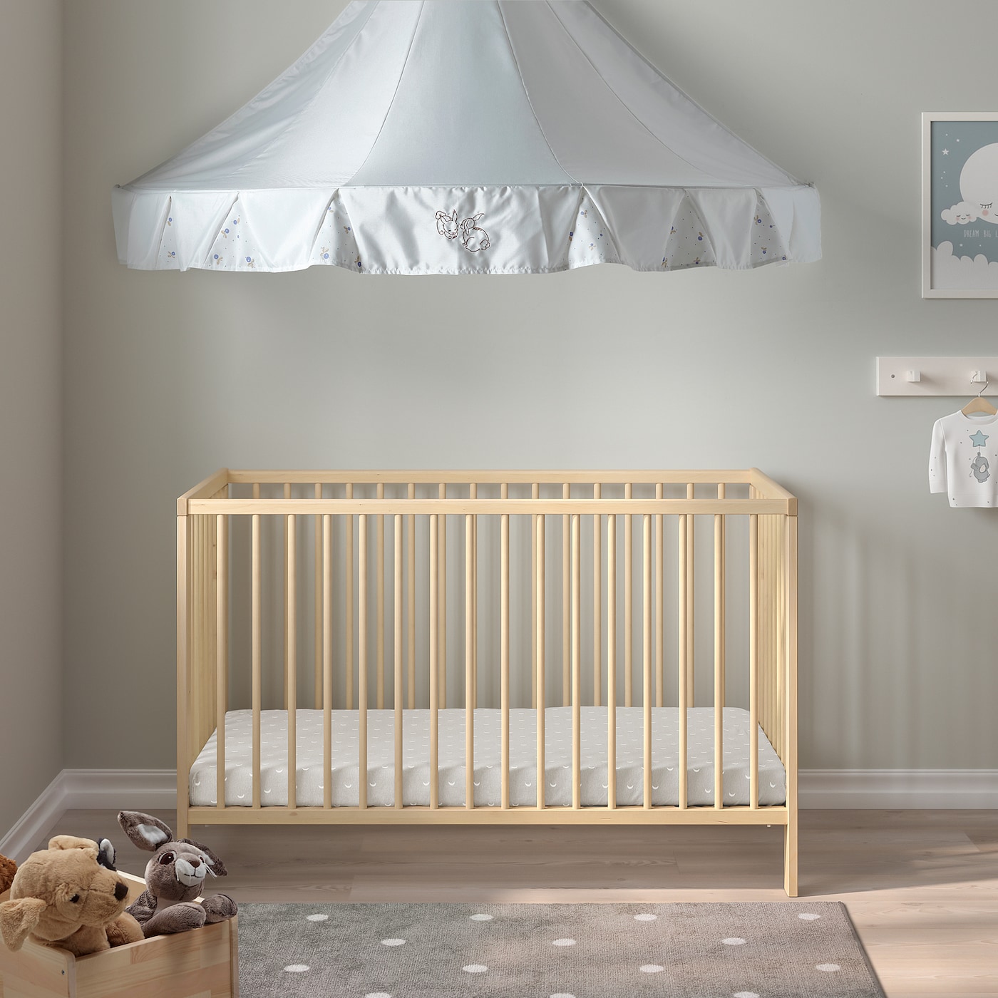 картинка Детская кроватка IKEA, 60x120 см, цвет birch от магазина Одежда+