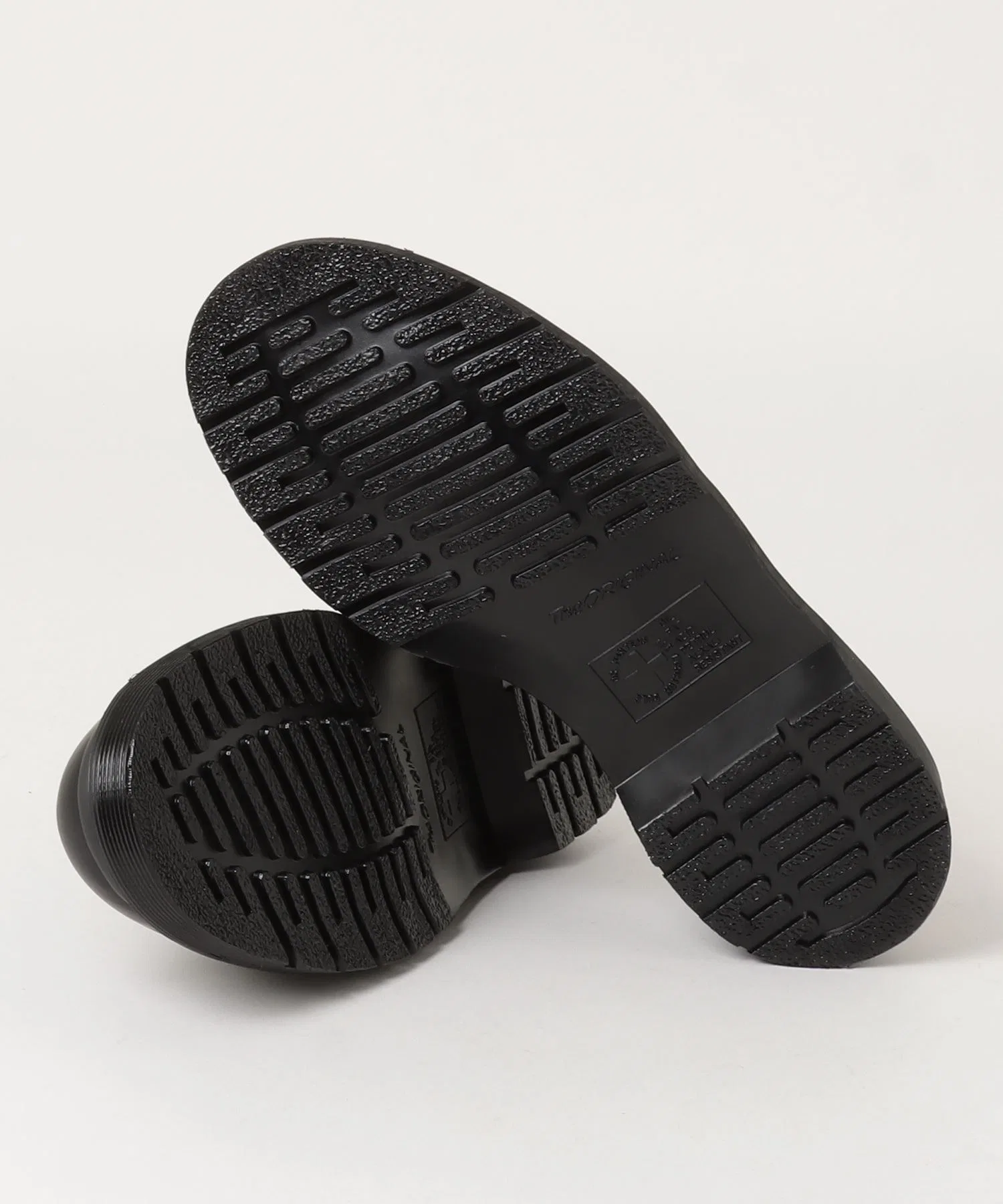 картинка Туфли Dr. Martens 1461 Mono 3-hole, классические, монохромные от магазина Одежда+