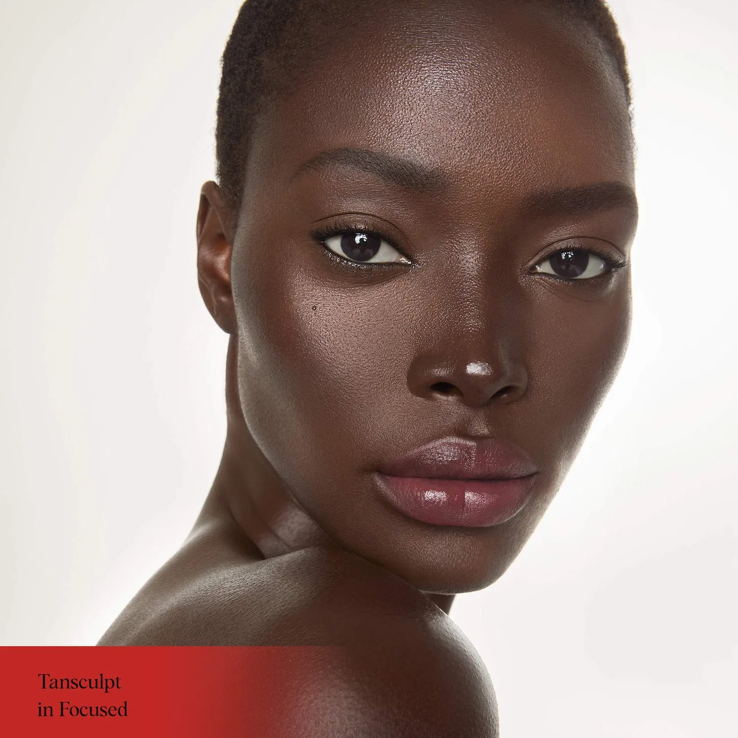 картинка Кремовый контур для скул HUNG VANNGO BEAUTY, Intentional от магазина Одежда+
