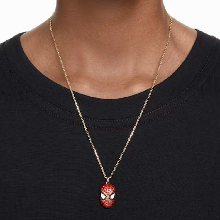 картинка Мужские подвески Marvel Charms Swarovski от магазина Одежда+