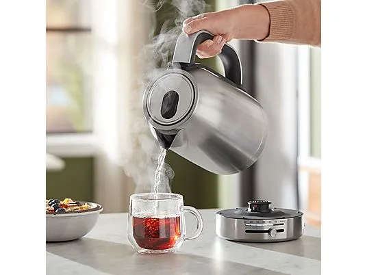 картинка Чайник KitchenAid 5KEK1701ESX, 1,7 литров от магазина Одежда+