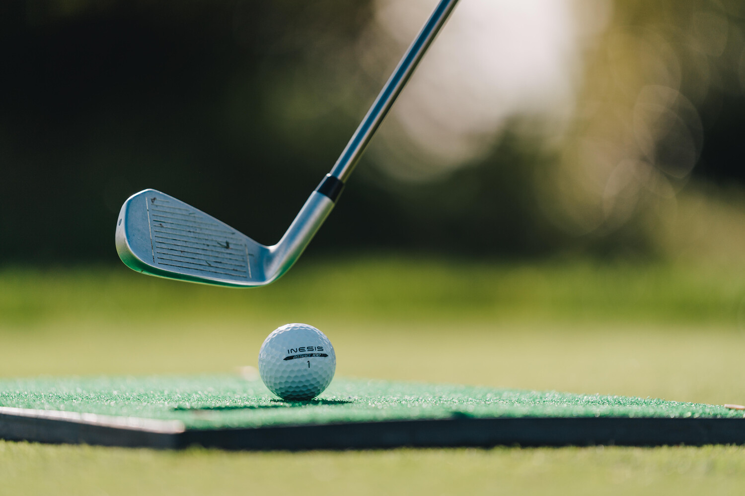 картинка КОВРИК ДЛЯ GOLF PRACTICE - INESIS Inesis от магазина Одежда+