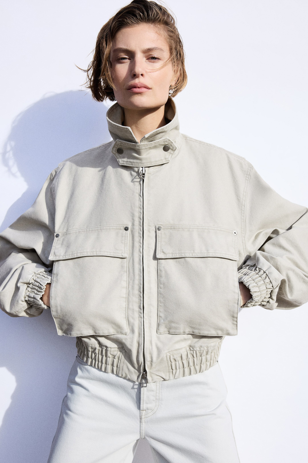 картинка Куртка H&M Padded Canvas, бежевый от магазина Одежда+