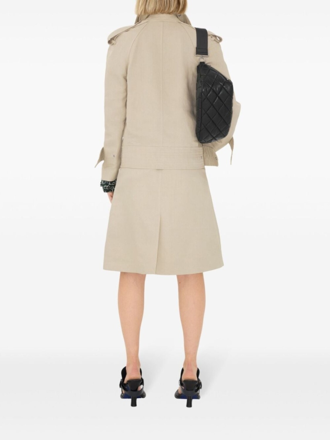 картинка Тренч Burberry, женский, бежевый от магазина Одежда+