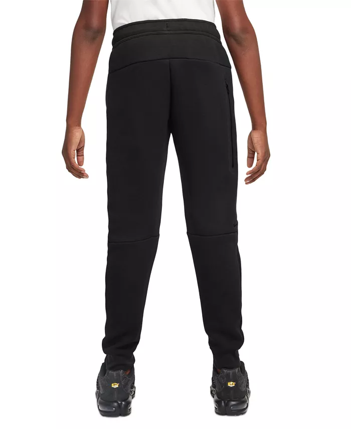 картинка Детские спортивные брюки Tech Fleece Nike, черный от магазина Одежда+