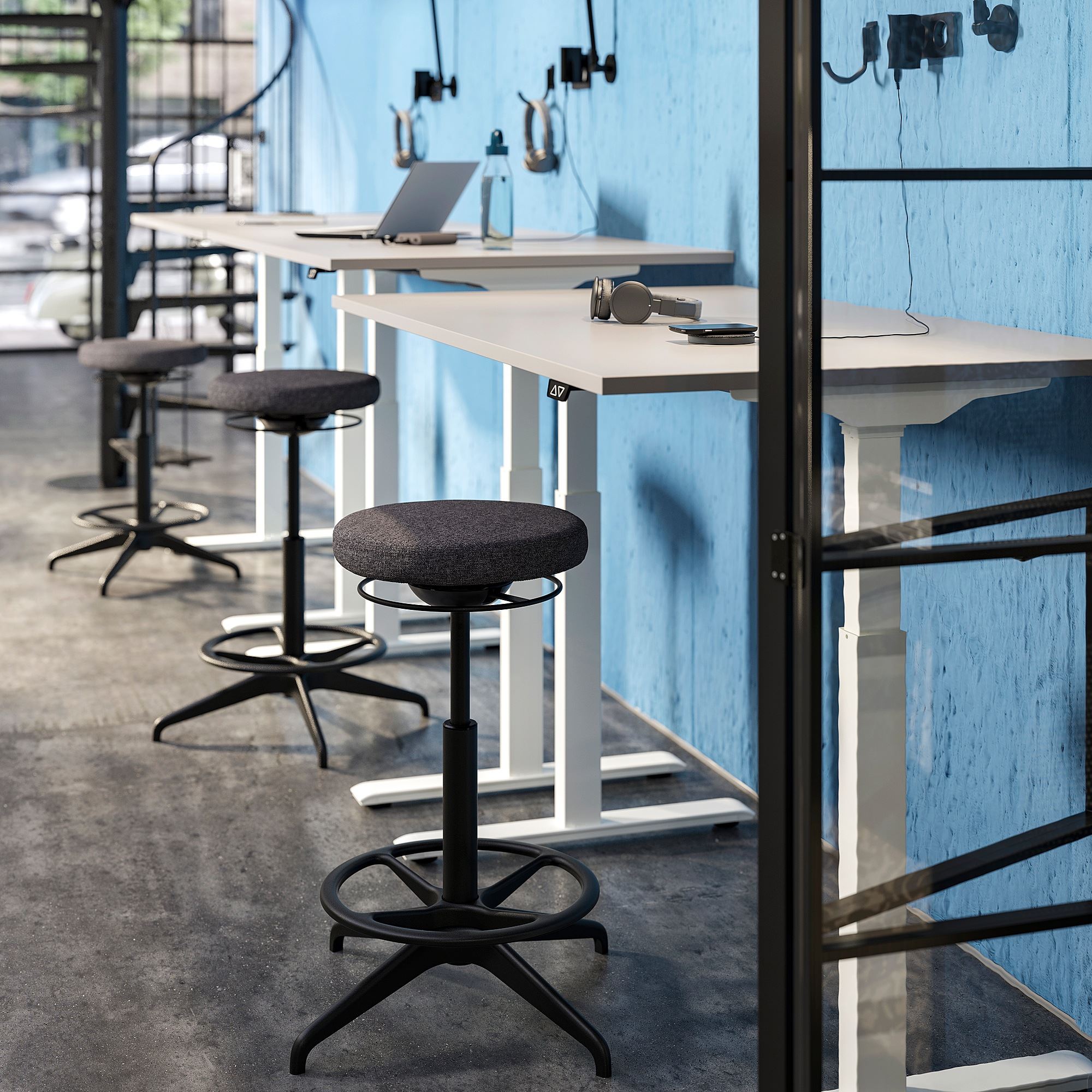 картинка Табурет LIDKULLEN IKEA, гуннаред темно-серый от магазина Одежда+