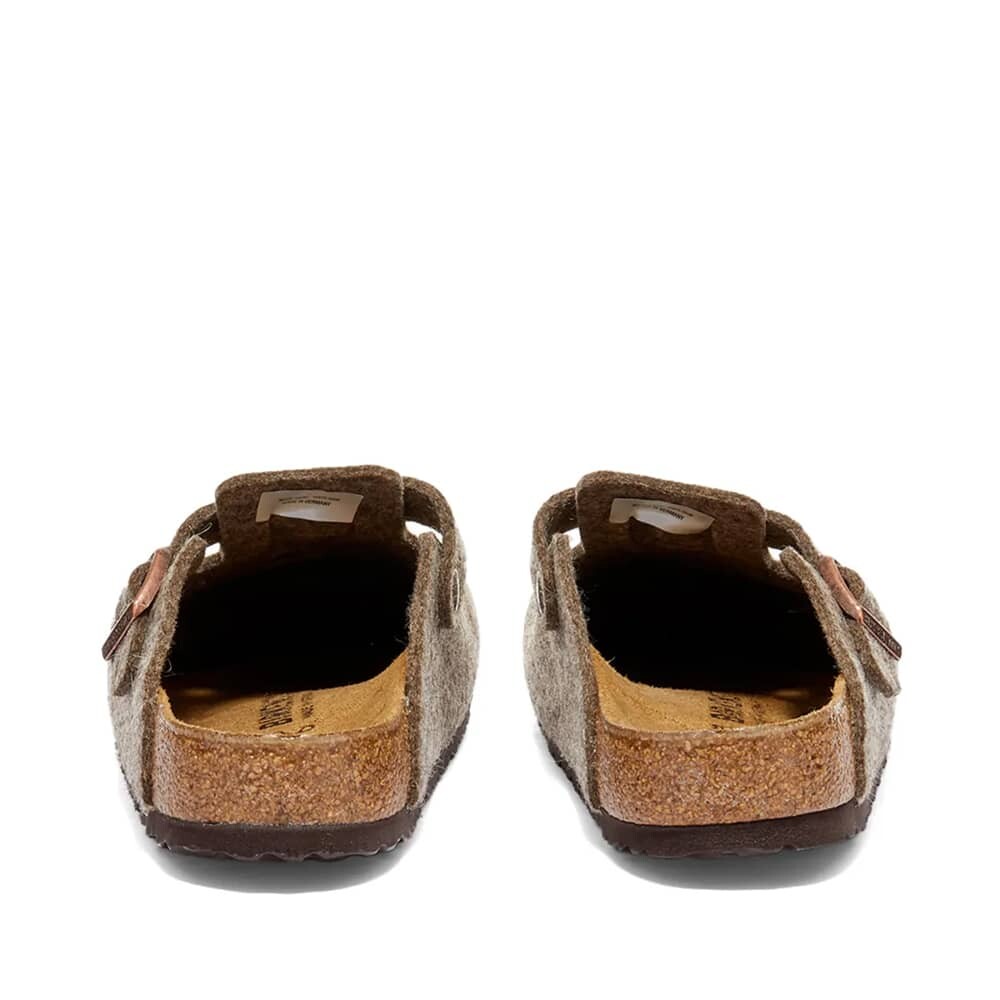 картинка Сабо Birkenstock Boston Fel, какао от магазина Одежда+