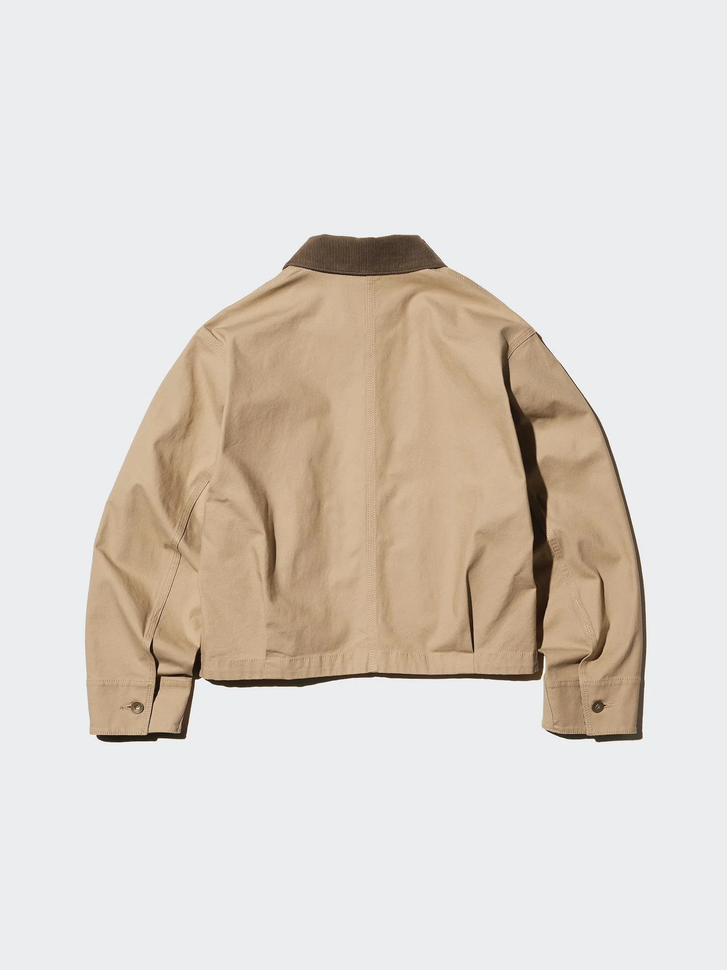 картинка Женская куртка-рубашка Uniqlo, бежевая от магазина Одежда+