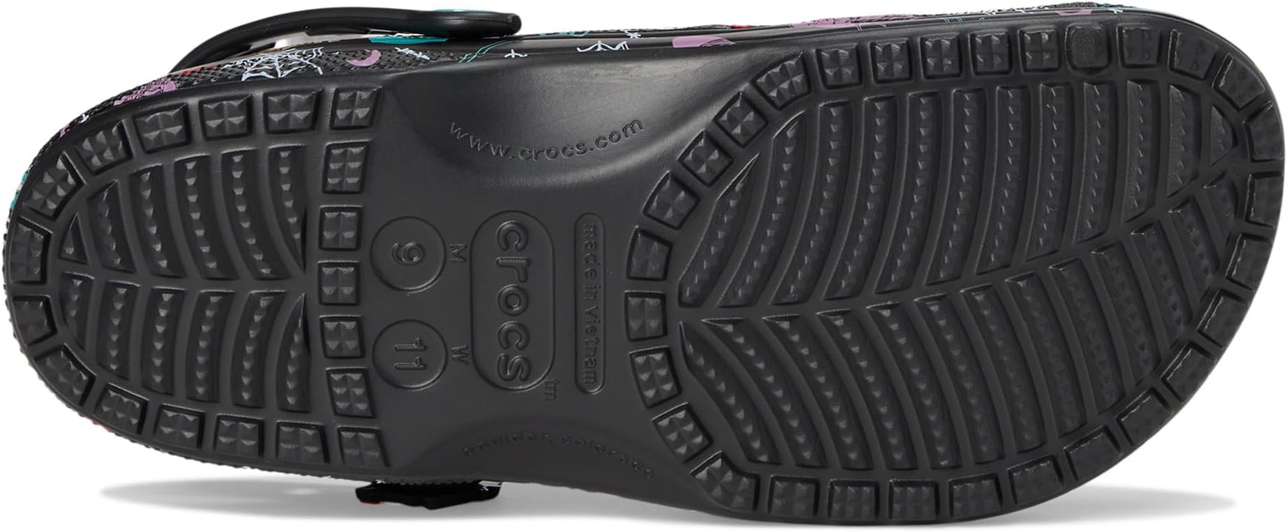 картинка Сабо Crocs Jack Skellington Nightmare Before Christmas Classic Clogs от магазина Одежда+