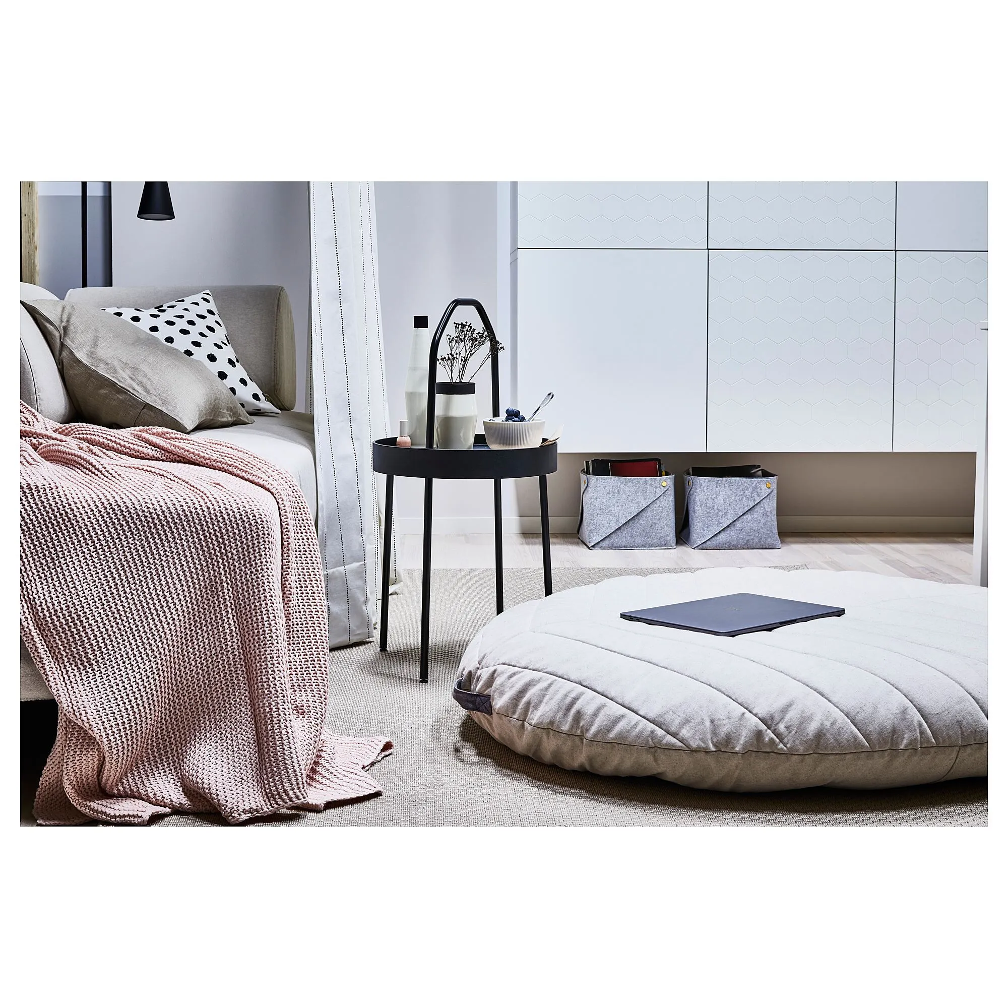 картинка Приставной столик, черный, 38 см, BURVIK IKEA от магазина Одежда+