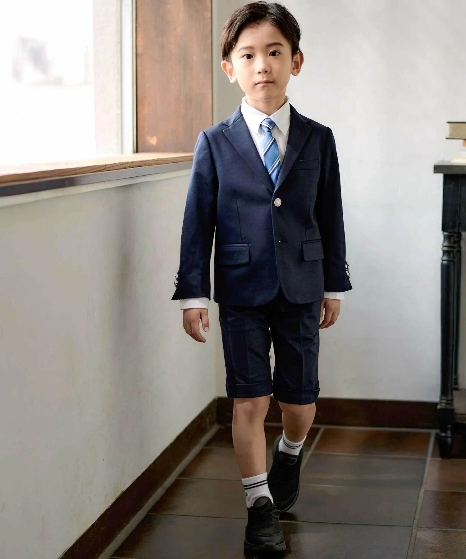 картинка Пиджак строгого кроя (110-130 см) BeBe, Navy от магазина Одежда+