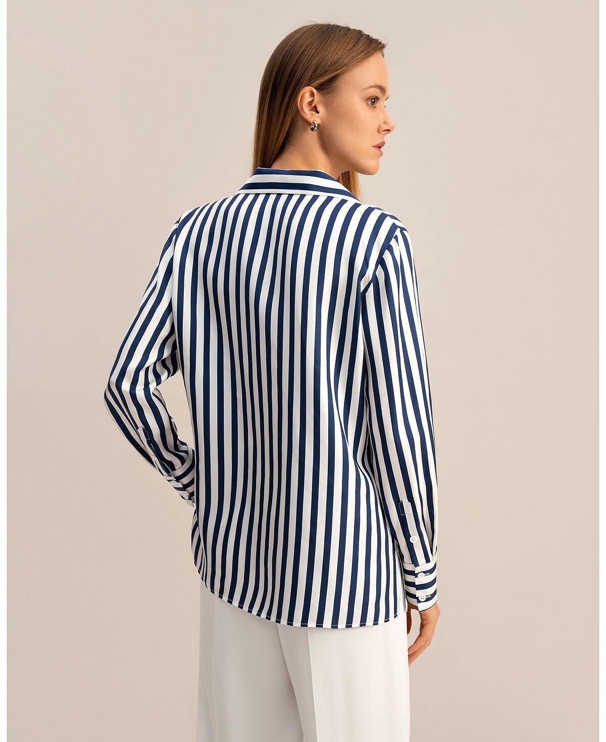 картинка Женская шелковая рубашка в полоску Амальфи LILYSILK от магазина Одежда+