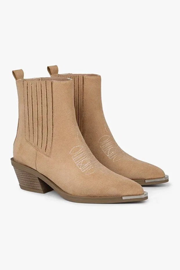 картинка Женские ботильоны с блок-каблуком Shoeberry, Camel от магазина Одежда+