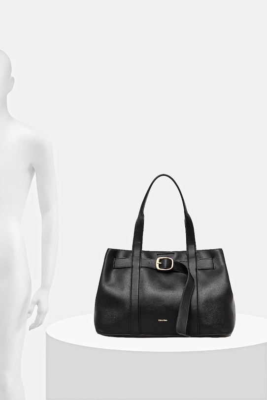 картинка Сумка Calvin Klein из экокожи, черная от магазина Одежда+