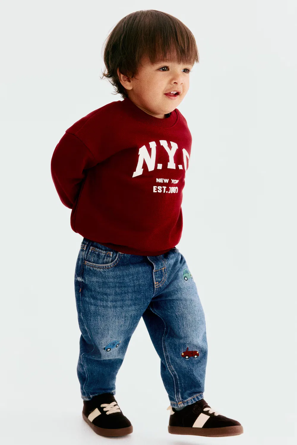картинка Джинсы с вышивкой в виде мотивов H&M, Denimblau/Autos от магазина Одежда+