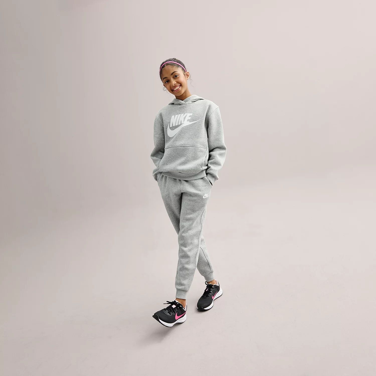 картинка Флисовая худи Nike Club для детей 8–20 лет Nike от магазина Одежда+