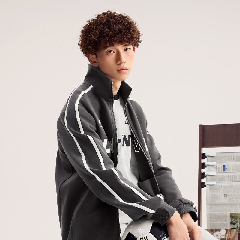 картинка Куртка LiNing Sports Fashion Collection, серый от магазина Одежда+