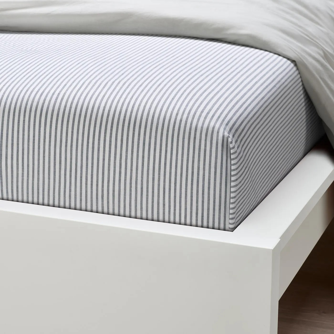 картинка Простыня Ikea Solfibbla, 240x260 см, белый/голубой от магазина Одежда+