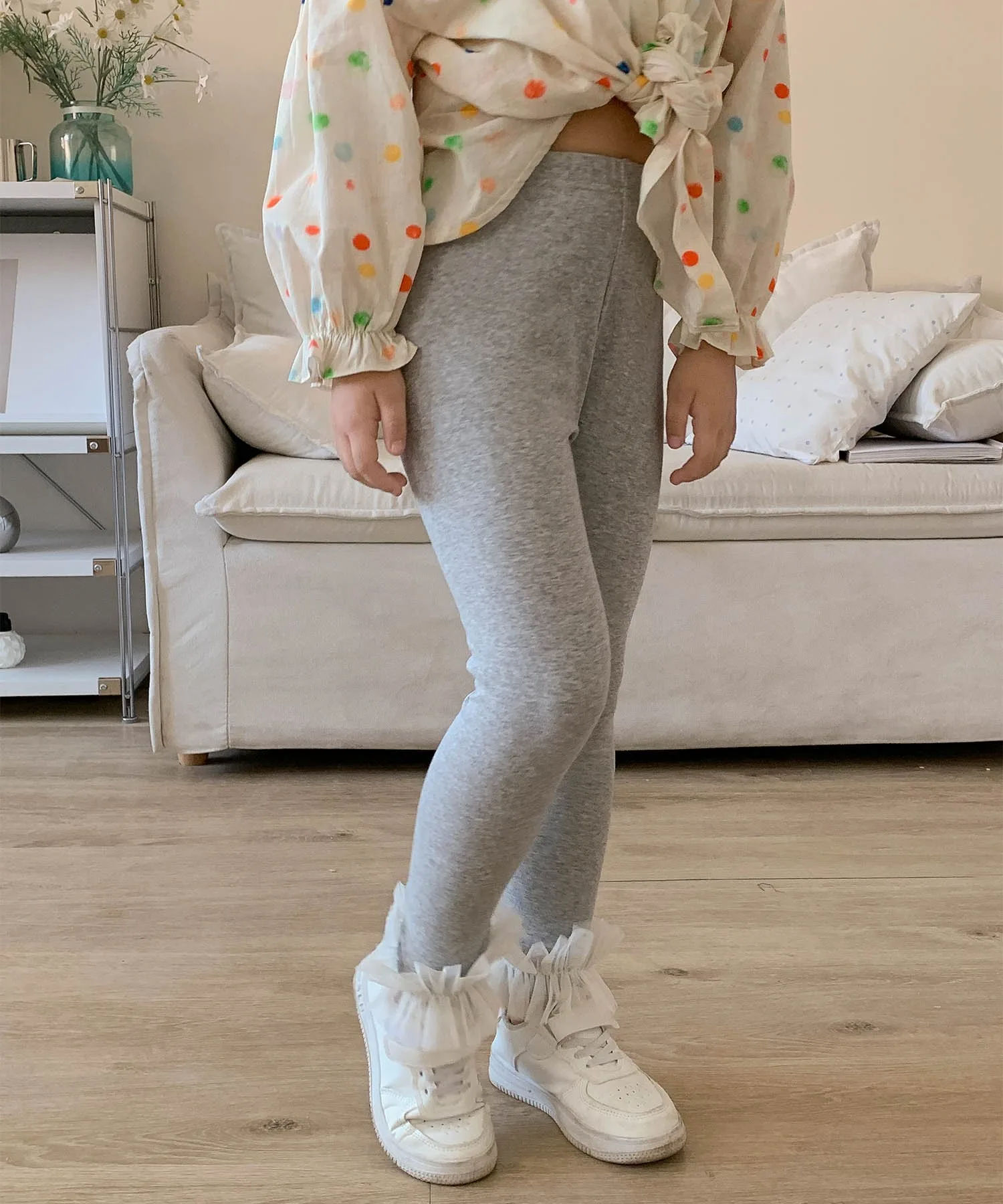 картинка Узкие леггинсы с тюлевой оборкой Aimoha Kids, gray от магазина Одежда+