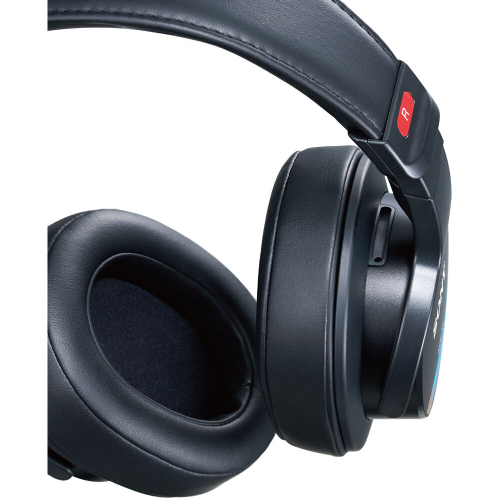 картинка Sony MDR-M1 Закрытые полноразмерные контрольные наушники от магазина Одежда+