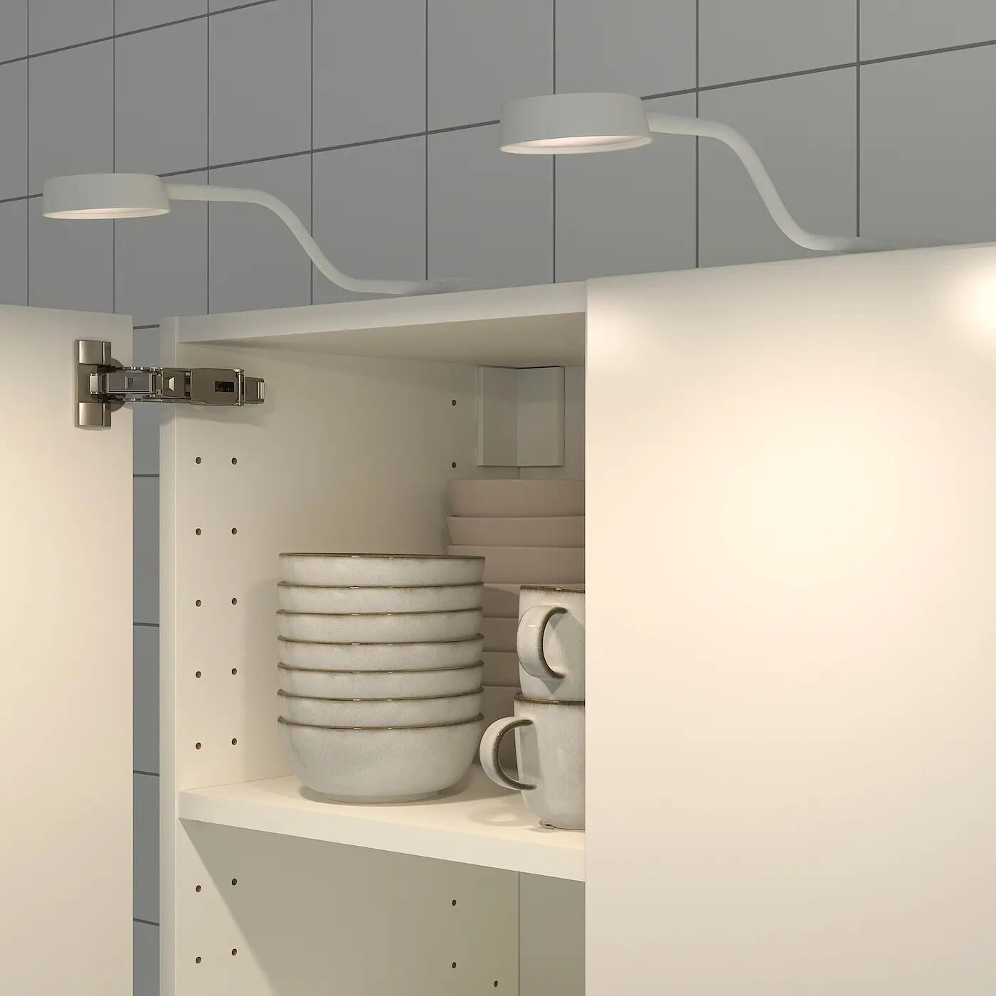 картинка Комплект освещения YTBERG/TRÅDFRI IKEA, белый от магазина Одежда+