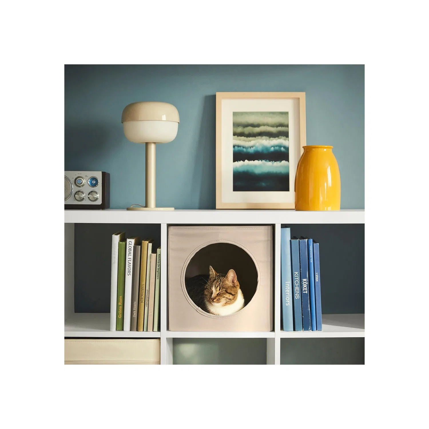 картинка IKEA Utsadd Кошачий домик, бежевый, 33х38х33 см от магазина Одежда+