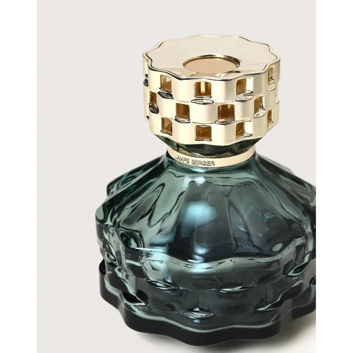 картинка Каталитическая лампа Maison Berger Paris, Bolero, Зеленая от магазина Одежда+