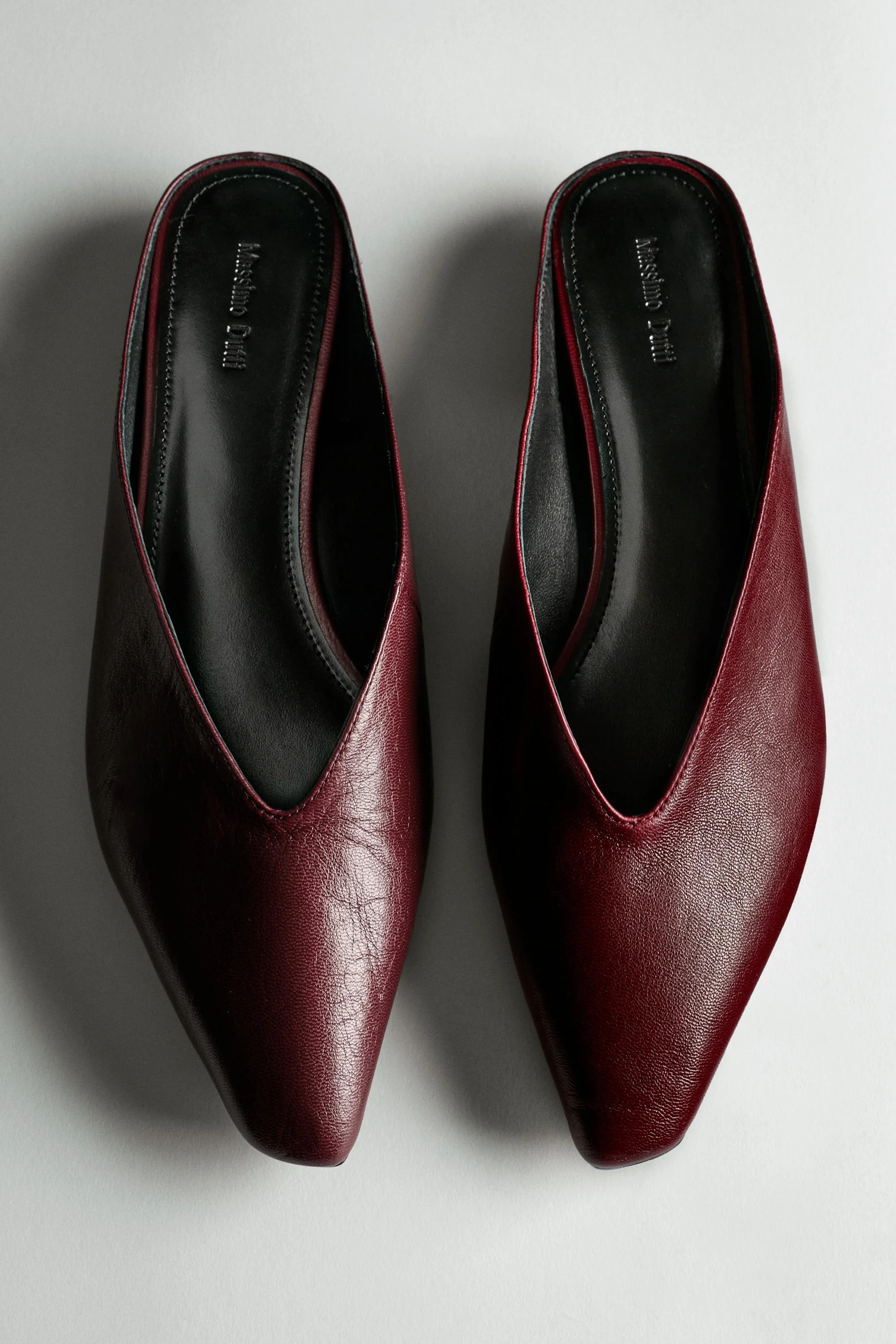 картинка Мюли женские Massimo Dutti Soft Leather, бордовый от магазина Одежда+