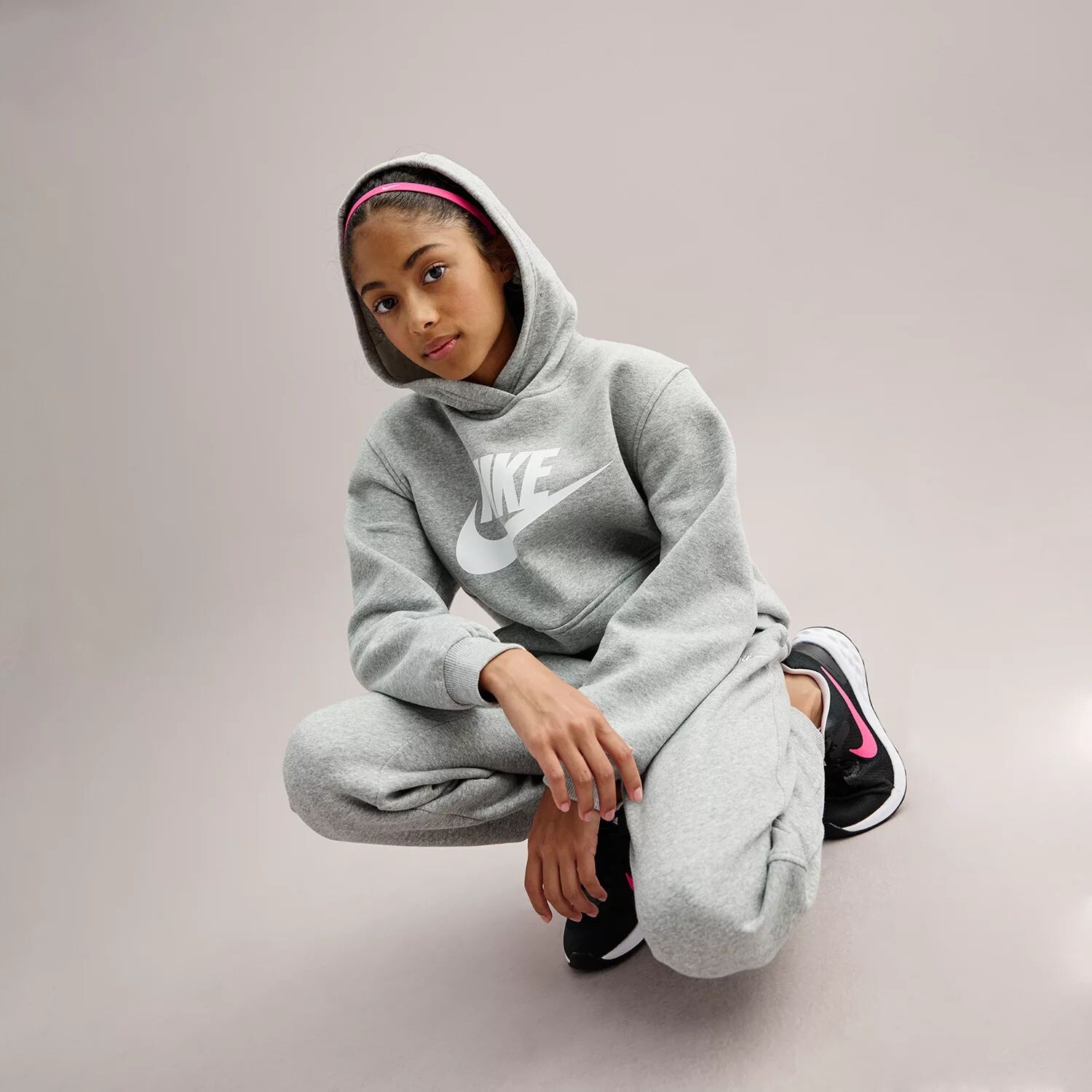 картинка Флисовая худи Nike Club для детей 8–20 лет Nike от магазина Одежда+