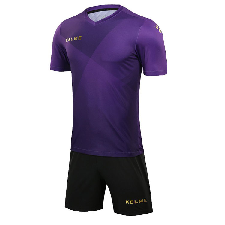 картинка Футбольная форма мужская KELME, серебро от магазина Одежда+