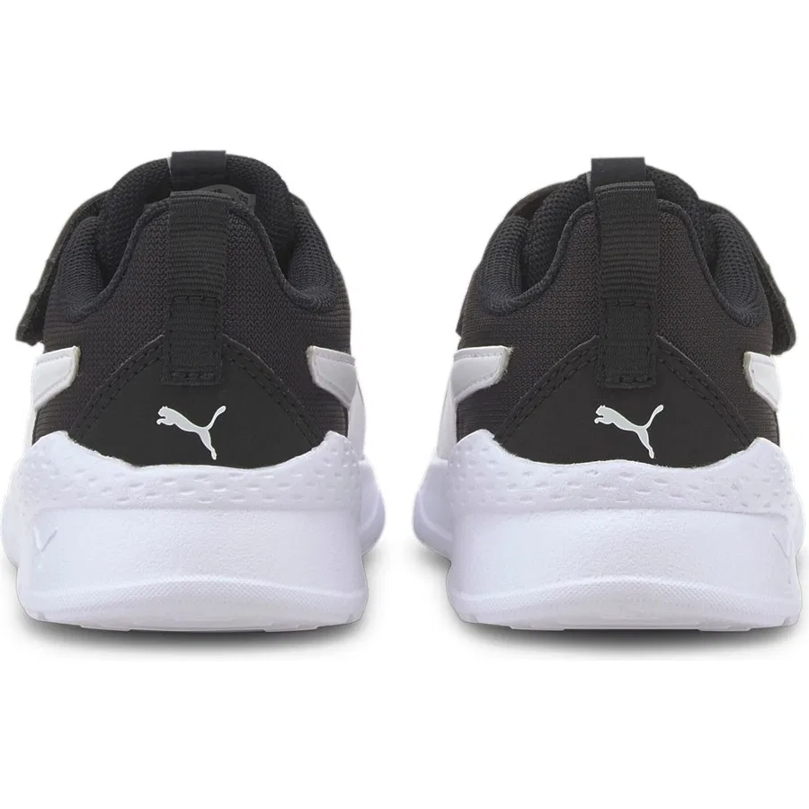 картинка Детские спортивные туфли Anzarun Lite Puma, Зелено-черно-белый от магазина Одежда+