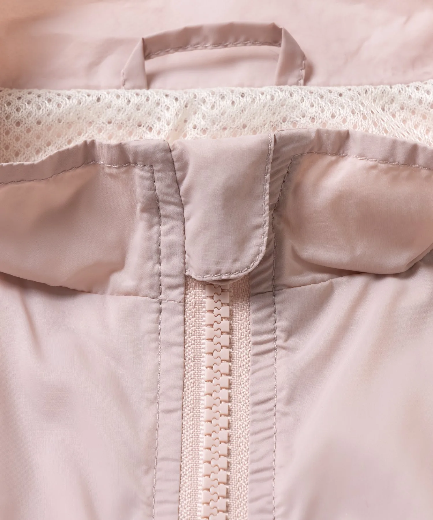 картинка Водоотталкивающая ветровка Ever Closet, Pastel pink от магазина Одежда+