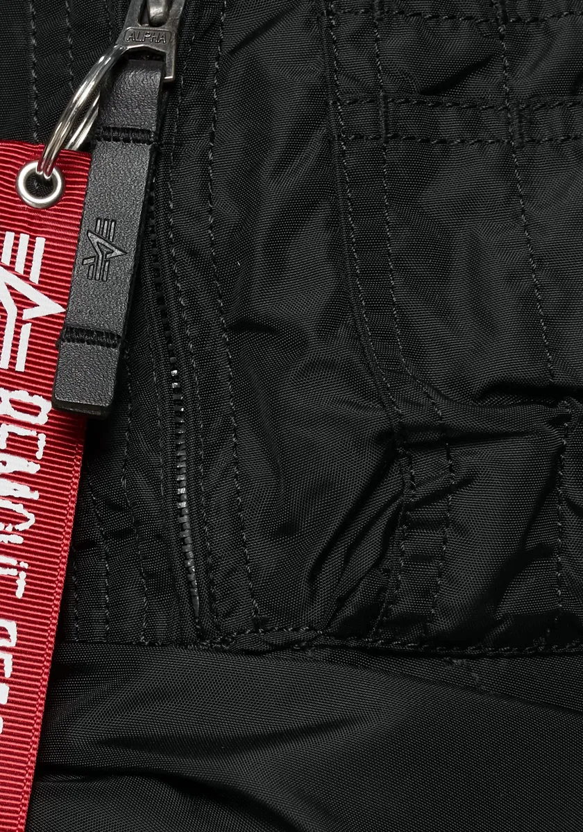 картинка Куртка-бомбер Alpha Industries "MA-1 TT", черный от магазина Одежда+