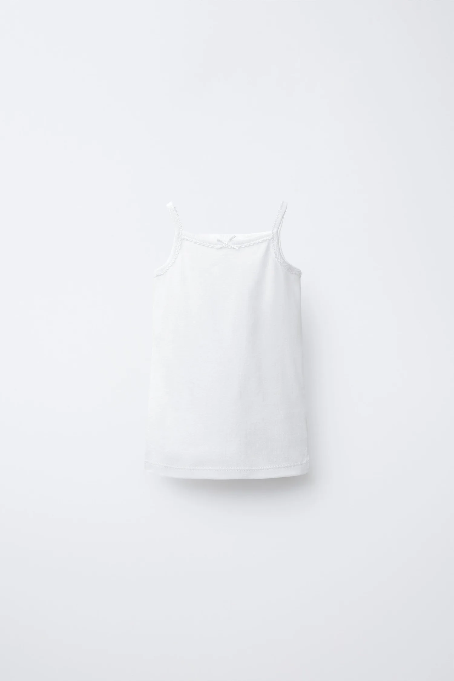 картинка Комплект из 3 маек Zara, белый от магазина Одежда+