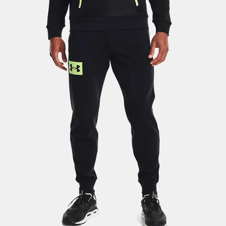 картинка Мужские трикотажные спортивные штаны Under Armour, цвет Black от магазина Одежда+