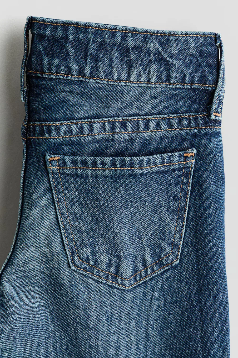 картинка Джинсы прямого кроя H&M, Dunkles Denimblau от магазина Одежда+