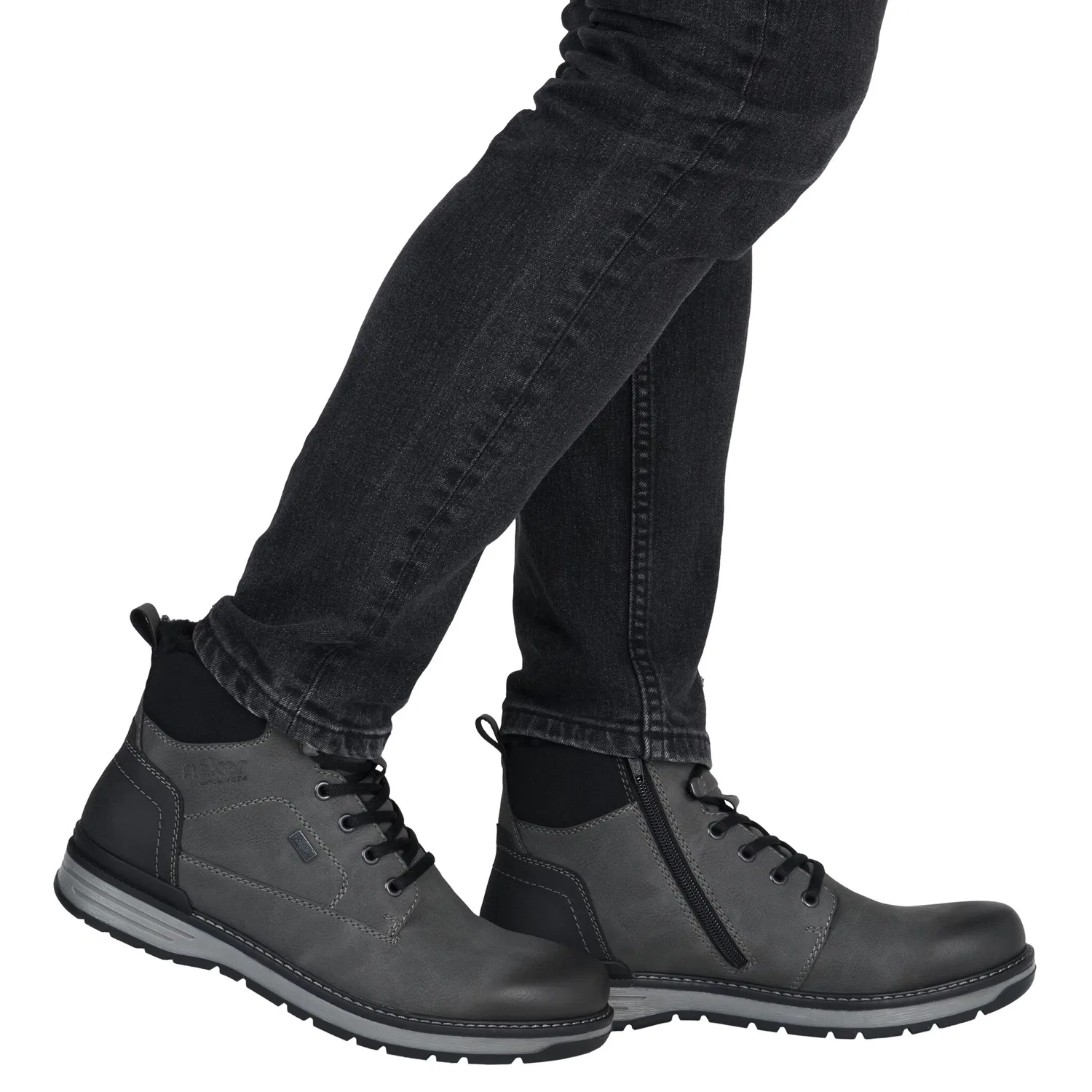 картинка Мужские зимние дутики с Warmfutter Rieker, Dark Gray-Black от магазина Одежда+