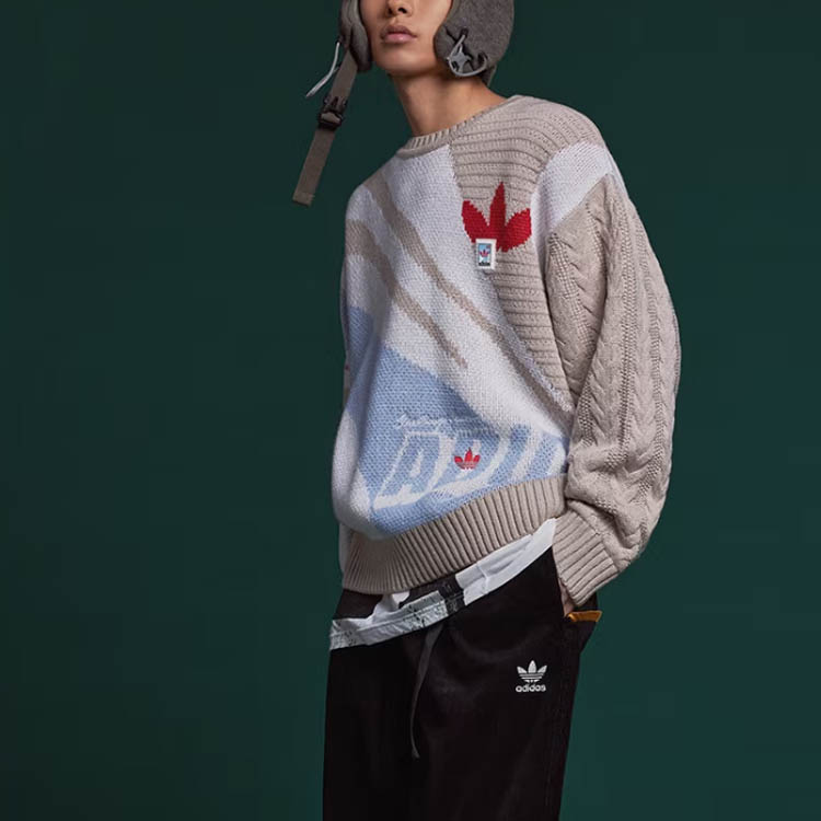 картинка Adidas Originals спортивная толстовка, светло-хаки от магазина Одежда+