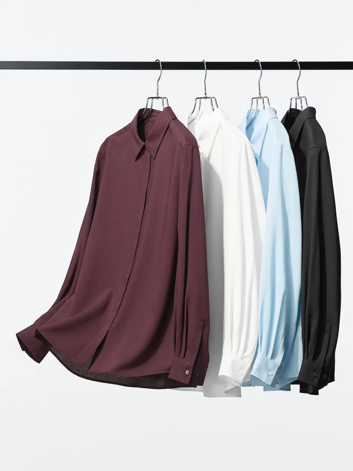 картинка Блузка Uniqlo, вискозная, белый от магазина Одежда+