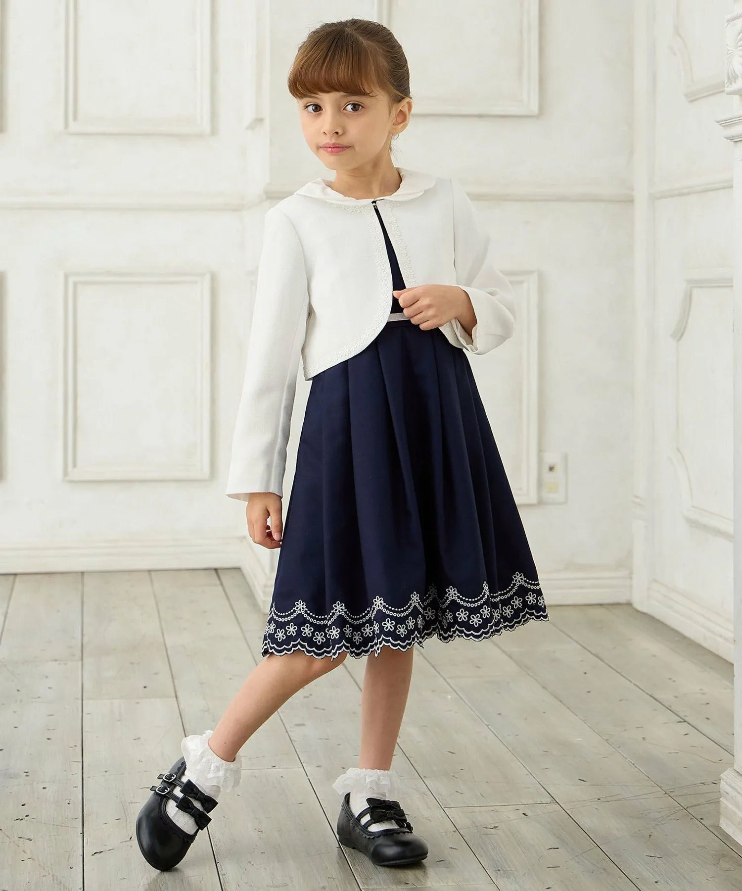 картинка Куртка + Платье с вышитым подолом ANY KIDS, Navy [075] от магазина Одежда+