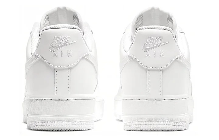 картинка Кроссовки Nike Air Force 1 '07 (женские) белые от магазина Одежда+
