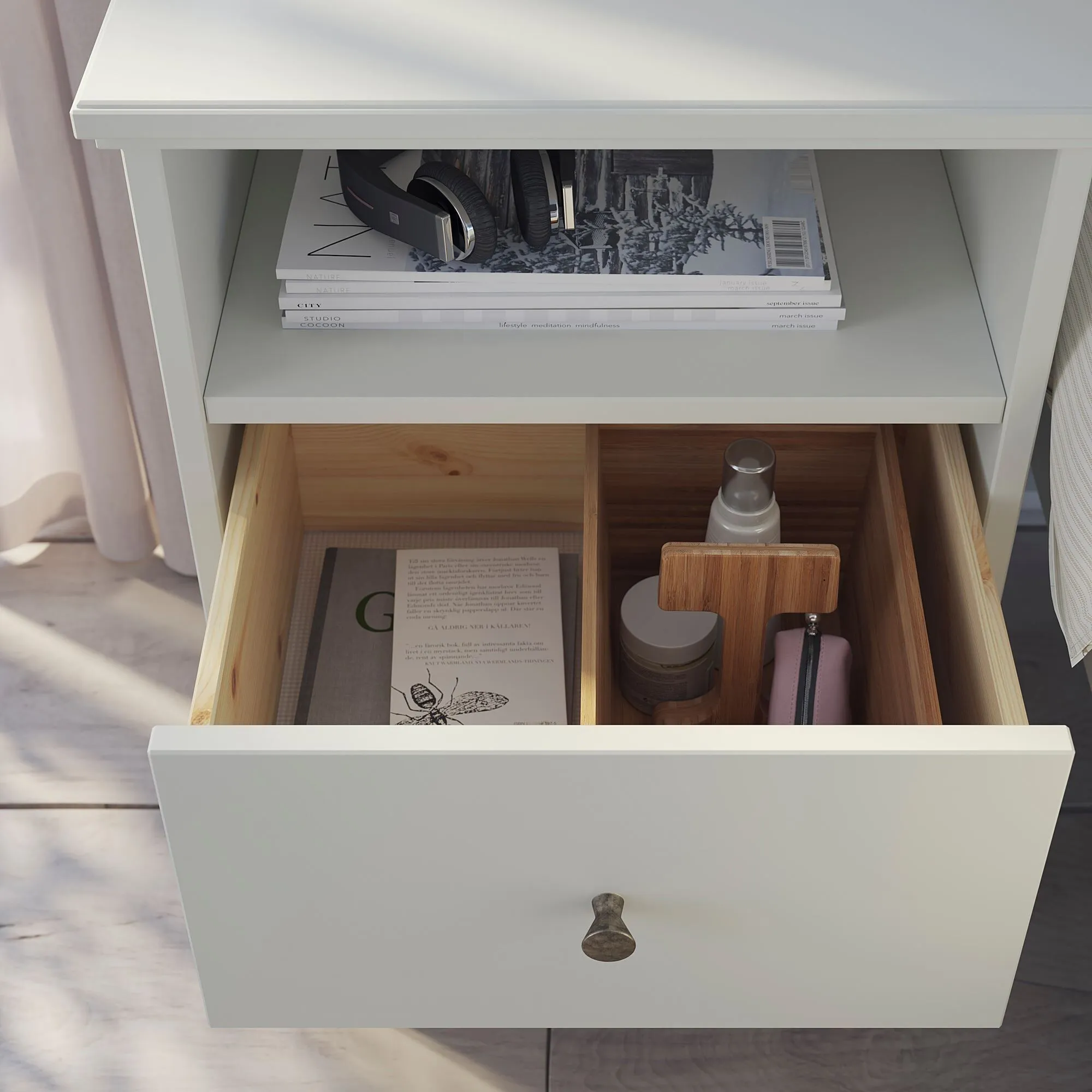 картинка Прикроватная тумба IKEA IDANАS, 47x40x68 см, белый от магазина Одежда+
