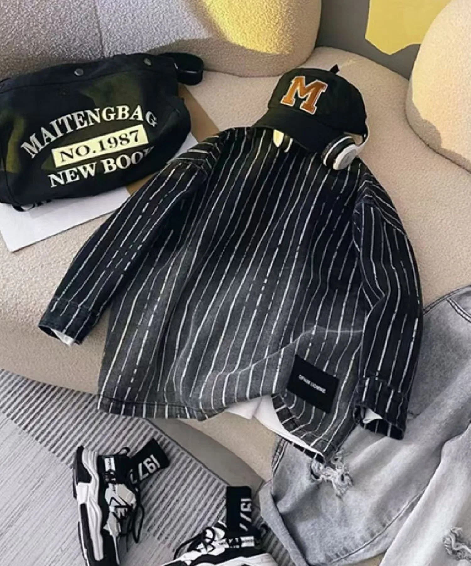 картинка Детская черная полосатая рубашка [aimoha-KIDS-] Aimoha Kids, black от магазина Одежда+