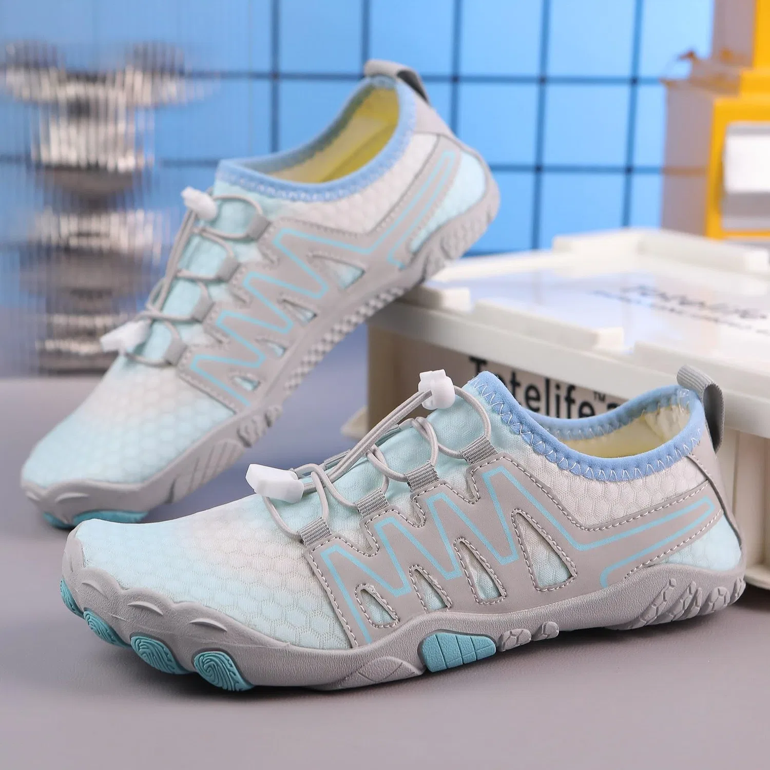 картинка Мужские водонепроницаемые тапочки с закрытым носком RYTEJFES, Light Blue от магазина Одежда+