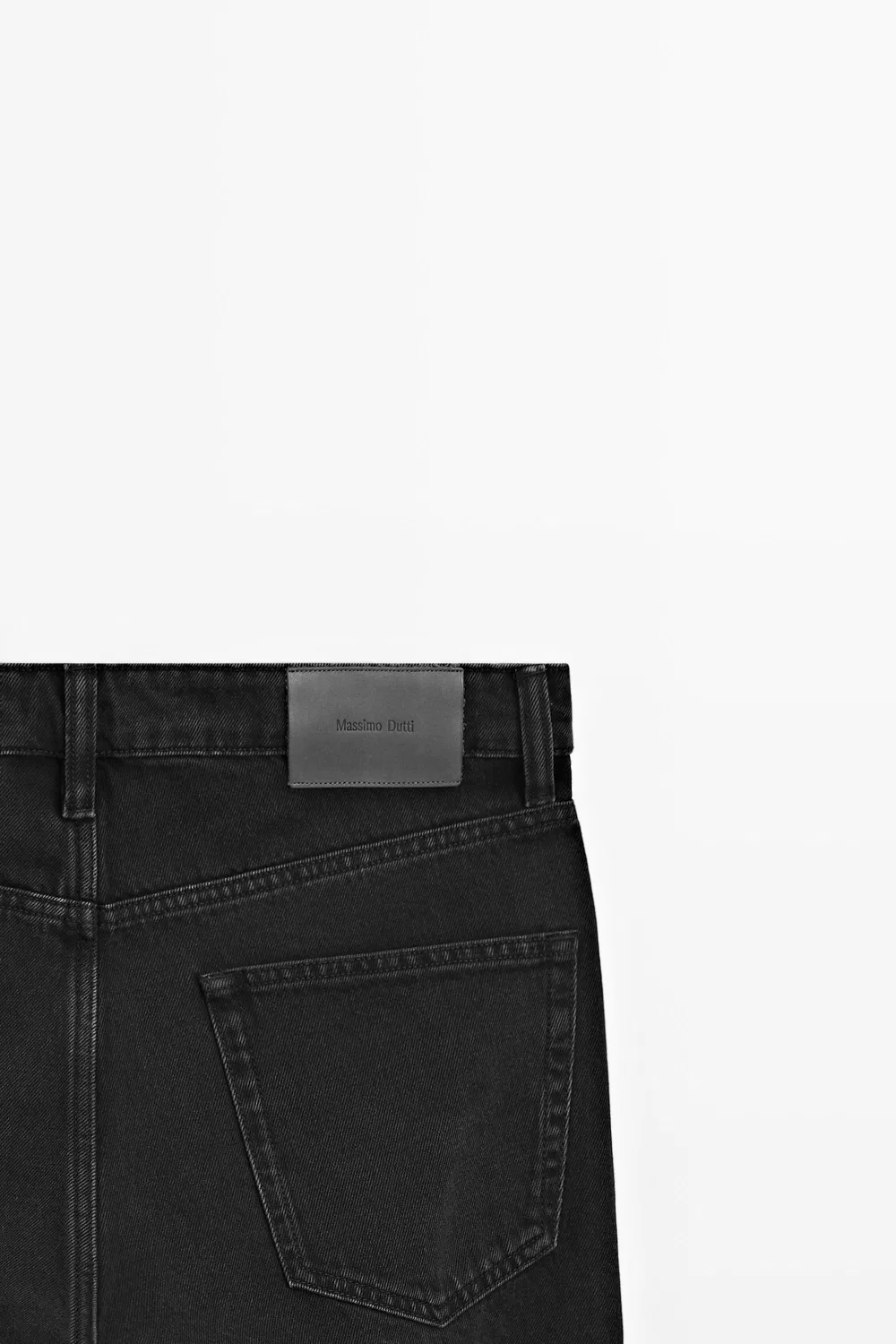 картинка Джинсы Massimo Dutti Tapered Fit, угольно-серый от магазина Одежда+