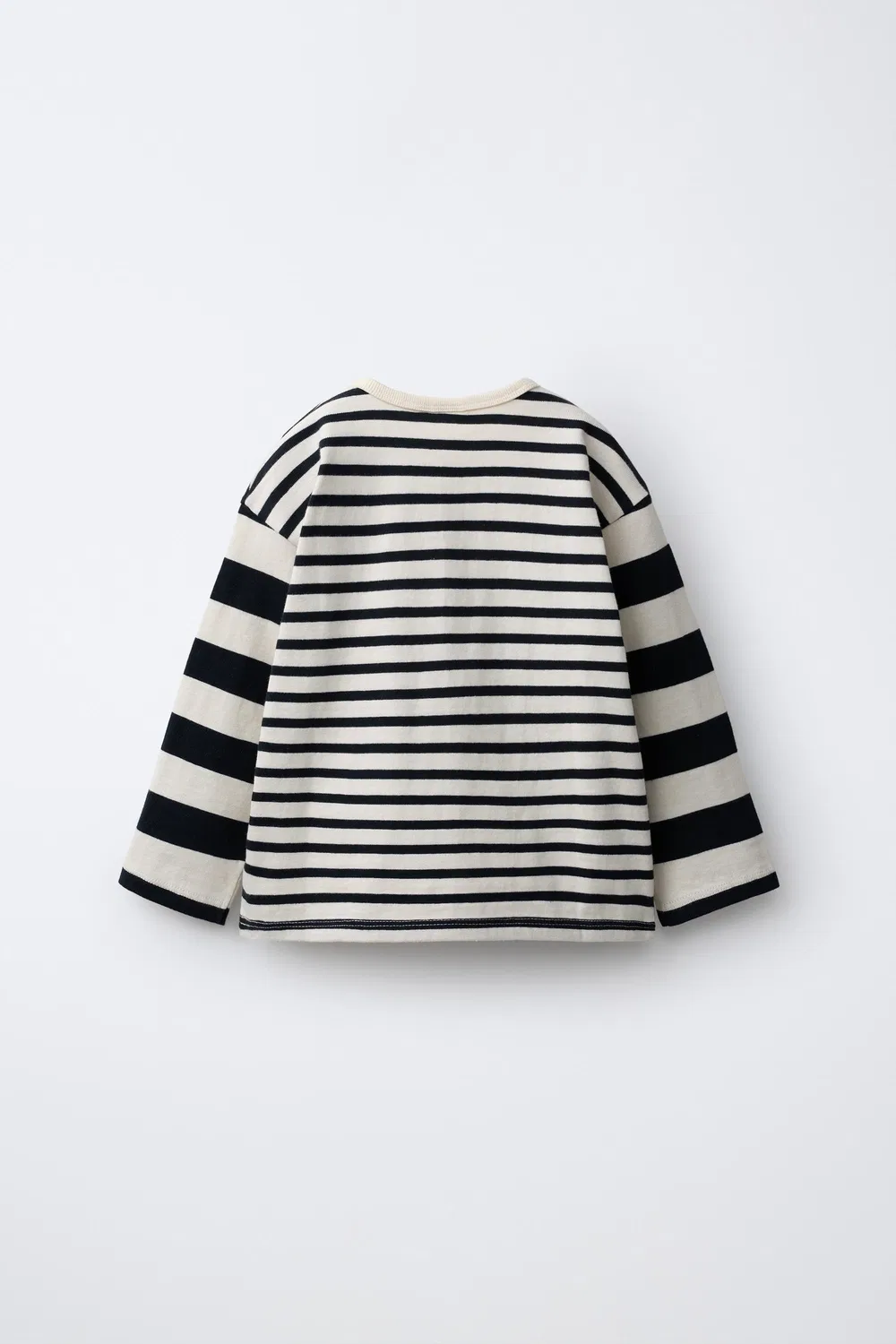 картинка Футболка с вышивкой в виде полосатого сердца ZARA, Black от магазина Одежда+