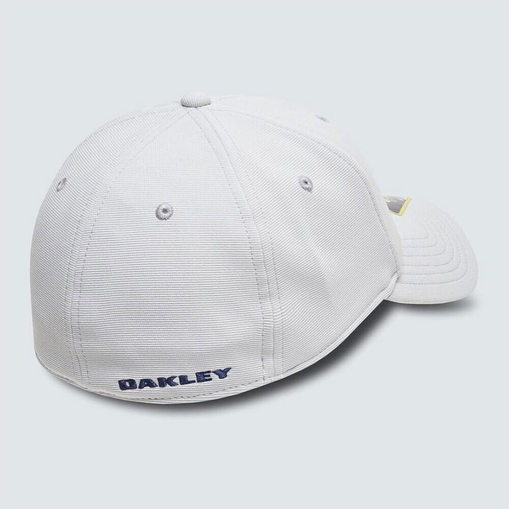 картинка Бейсболка Oakley Tincan, белый от магазина Одежда+