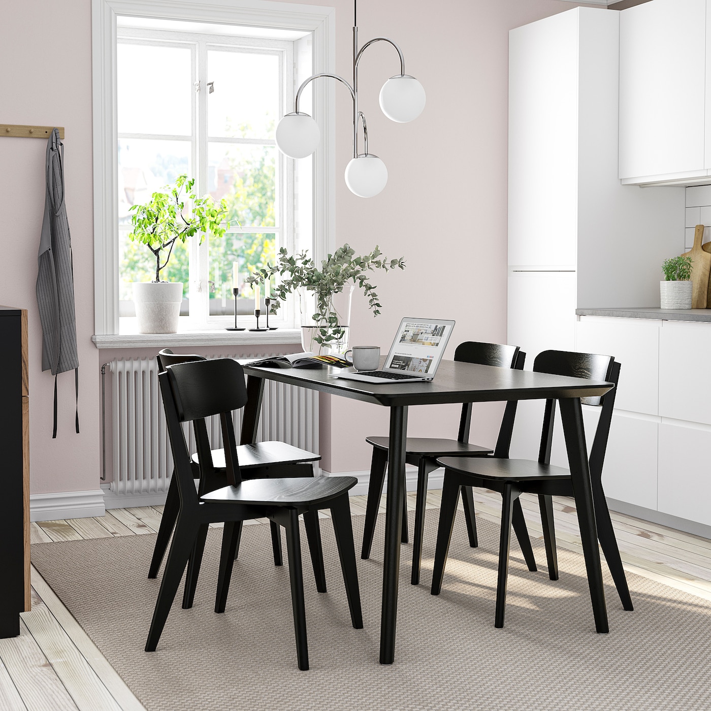картинка Стул IKEA, черный от магазина Одежда+