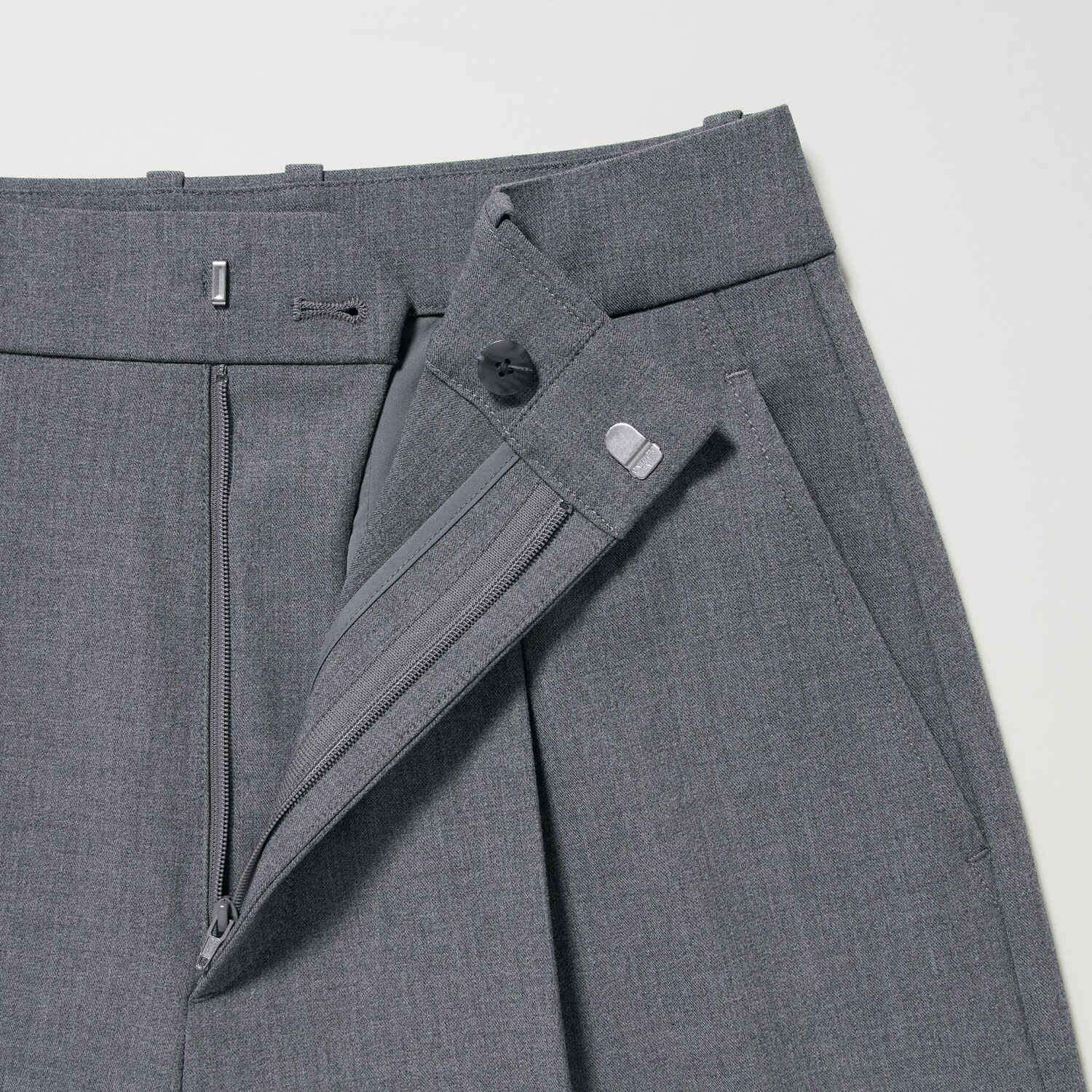 картинка Брюки Uniqlo Pleated Wide, 05 серый от магазина Одежда+