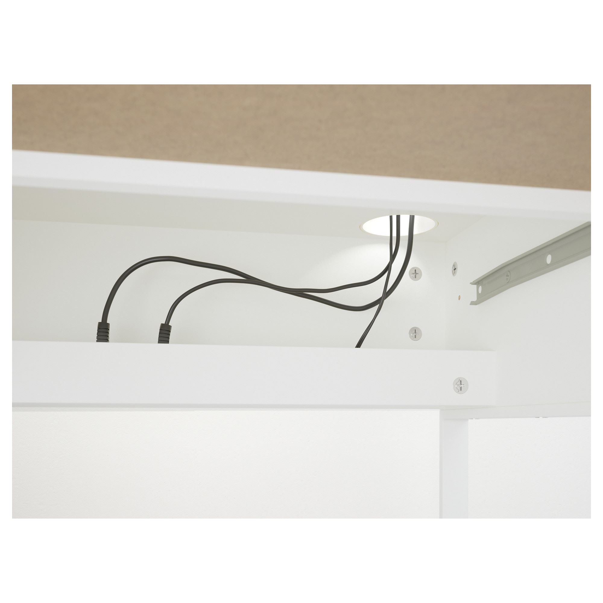 картинка Письменный стол IKEA MICKE, 73x50 см, белый от магазина Одежда+